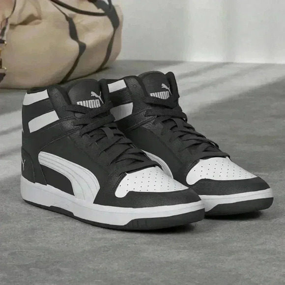 PUMA Mens Rebound Layup Leather Sneaker black and white Panda size 8 - Picture 2 of 4